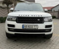 Білий Ленд Ровер Рендж Ровер, об'ємом двигуна 4.4 л та пробігом 130 тис. км за 38500 $, фото 4 на Automoto.ua