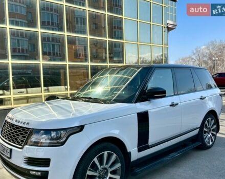 Білий Ленд Ровер Рендж Ровер, об'ємом двигуна 5 л та пробігом 190 тис. км за 29000 $, фото 4 на Automoto.ua