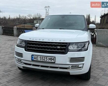 Ленд Ровер Рендж Ровер 2013 в Днепре (Днепропетровске) на Automoto.ua Белый Ленд Ровер Рендж Ровер, объемом двигателя 4.4 л и пробегом 128 тыс. км за 40000 $, фото 4 на Automoto.ua