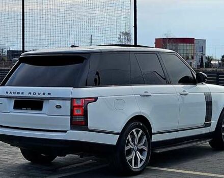 Белый Ленд Ровер Рендж Ровер, объемом двигателя 5 л и пробегом 198 тыс. км за 28500 $, фото 16 на Automoto.ua