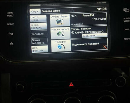 Белый Ленд Ровер Рендж Ровер, объемом двигателя 4.37 л и пробегом 91 тыс. км за 49000 $, фото 26 на Automoto.ua