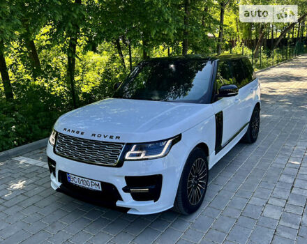 Білий Ленд Ровер Рендж Ровер, об'ємом двигуна 4.4 л та пробігом 180 тис. км за 50000 $, фото 25 на Automoto.ua