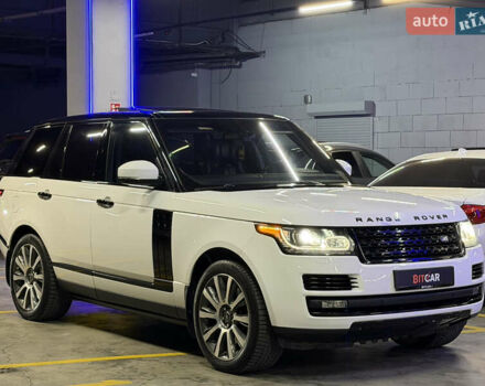 Белый Ленд Ровер Рендж Ровер, объемом двигателя 4.37 л и пробегом 240 тыс. км за 31000 $, фото 1 на Automoto.ua