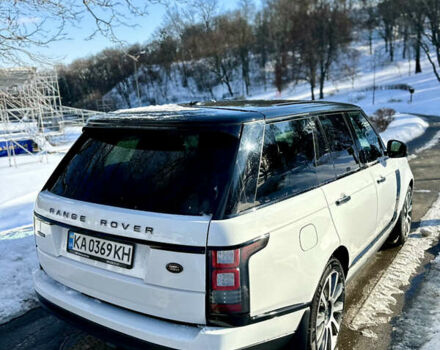 Белый Ленд Ровер Рендж Ровер, объемом двигателя 5 л и пробегом 190 тыс. км за 29000 $, фото 11 на Automoto.ua