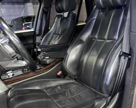 Белый Ленд Ровер Рендж Ровер, объемом двигателя 4.37 л и пробегом 240 тыс. км за 31000 $, фото 32 на Automoto.ua