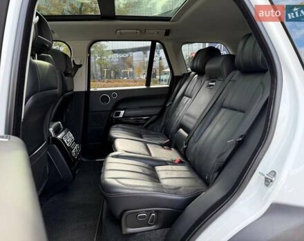 Білий Ленд Ровер Рендж Ровер, об'ємом двигуна 4.37 л та пробігом 180 тис. км за 29990 $, фото 8 на Automoto.ua