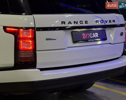 Белый Ленд Ровер Рендж Ровер, объемом двигателя 4.37 л и пробегом 240 тыс. км за 31000 $, фото 21 на Automoto.ua