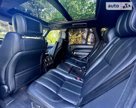 Білий Ленд Ровер Рендж Ровер, об'ємом двигуна 4.4 л та пробігом 180 тис. км за 50000 $, фото 23 на Automoto.ua