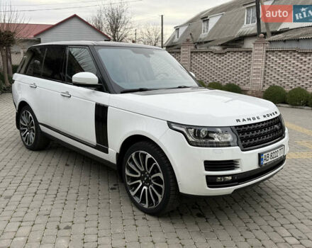 Білий Ленд Ровер Рендж Ровер, об'ємом двигуна 4.4 л та пробігом 130 тис. км за 38500 $, фото 13 на Automoto.ua