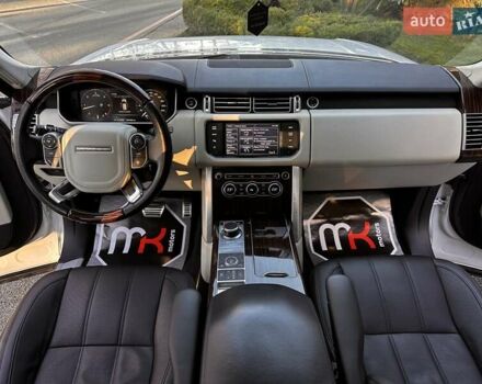 Белый Ленд Ровер Рендж Ровер, объемом двигателя 4.37 л и пробегом 267 тыс. км за 33900 $, фото 56 на Automoto.ua