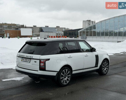 Білий Ленд Ровер Рендж Ровер, об'ємом двигуна 4.37 л та пробігом 64 тис. км за 50000 $, фото 4 на Automoto.ua