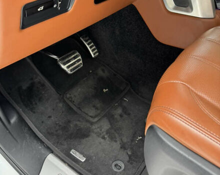 Білий Ленд Ровер Рендж Ровер, об'ємом двигуна 2.99 л та пробігом 155 тис. км за 30500 $, фото 40 на Automoto.ua