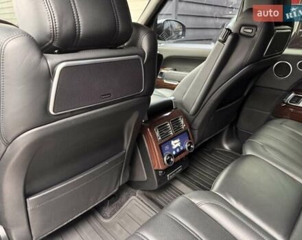 Білий Ленд Ровер Рендж Ровер, об'ємом двигуна 4.4 л та пробігом 141 тис. км за 44900 $, фото 13 на Automoto.ua