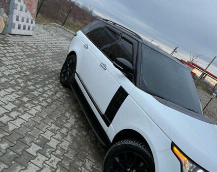 Белый Ленд Ровер Рендж Ровер, объемом двигателя 3 л и пробегом 150 тыс. км за 39999 $, фото 2 на Automoto.ua