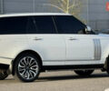 Білий Ленд Ровер Рендж Ровер, об'ємом двигуна 5 л та пробігом 142 тис. км за 28500 $, фото 1 на Automoto.ua