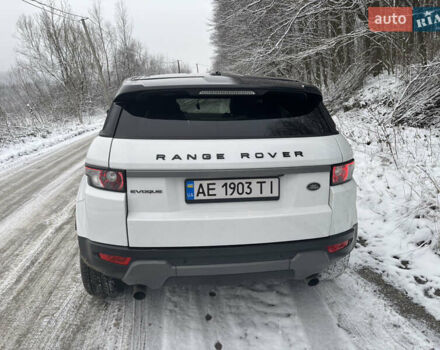 Белый Ленд Ровер Рендж Ровер, объемом двигателя 2 л и пробегом 240 тыс. км за 16500 $, фото 8 на Automoto.ua