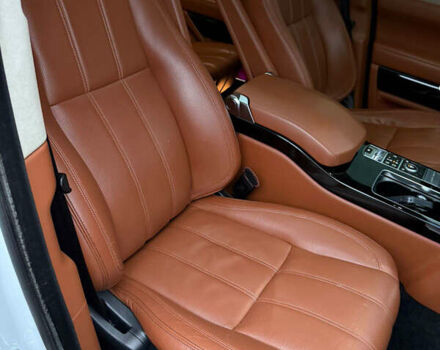 Белый Ленд Ровер Рендж Ровер, объемом двигателя 3 л и пробегом 150 тыс. км за 39999 $, фото 12 на Automoto.ua