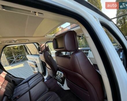 Білий Ленд Ровер Рендж Ровер, об'ємом двигуна 4.4 л та пробігом 278 тис. км за 32999 $, фото 73 на Automoto.ua