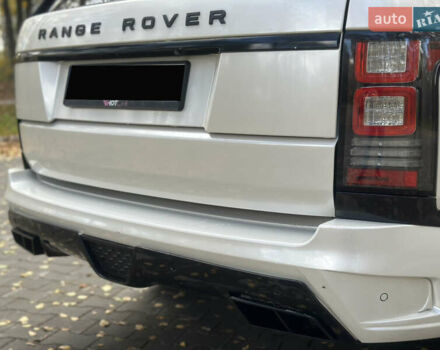 Белый Ленд Ровер Рендж Ровер, объемом двигателя 3 л и пробегом 200 тыс. км за 30500 $, фото 9 на Automoto.ua