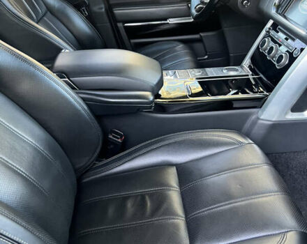 Белый Ленд Ровер Рендж Ровер, объемом двигателя 2.99 л и пробегом 195 тыс. км за 31200 $, фото 31 на Automoto.ua