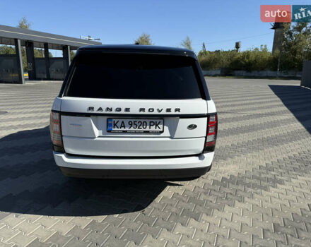 Белый Ленд Ровер Рендж Ровер, объемом двигателя 4.37 л и пробегом 215 тыс. км за 39000 $, фото 2 на Automoto.ua