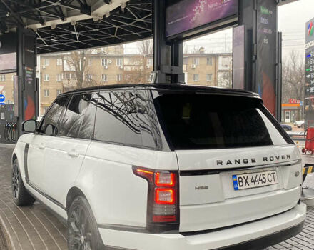 Белый Ленд Ровер Рендж Ровер, объемом двигателя 3 л и пробегом 170 тыс. км за 25500 $, фото 9 на Automoto.ua