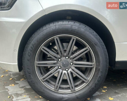 Белый Ленд Ровер Рендж Ровер, объемом двигателя 3 л и пробегом 200 тыс. км за 30500 $, фото 12 на Automoto.ua