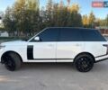 Белый Ленд Ровер Рендж Ровер, объемом двигателя 3 л и пробегом 150 тыс. км за 27000 $, фото 2 на Automoto.ua