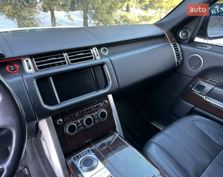 Белый Ленд Ровер Рендж Ровер, объемом двигателя 3 л и пробегом 201 тыс. км за 27900 $, фото 22 на Automoto.ua