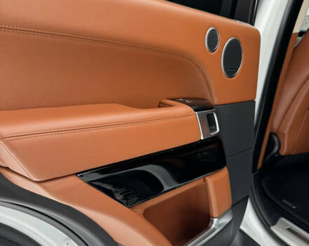 Білий Ленд Ровер Рендж Ровер, об'ємом двигуна 2.99 л та пробігом 155 тис. км за 30500 $, фото 24 на Automoto.ua