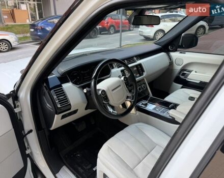 Белый Ленд Ровер Рендж Ровер, объемом двигателя 3 л и пробегом 201 тыс. км за 24400 $, фото 19 на Automoto.ua