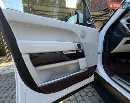 Білий Ленд Ровер Рендж Ровер, об'ємом двигуна 4.4 л та пробігом 278 тис. км за 32999 $, фото 25 на Automoto.ua