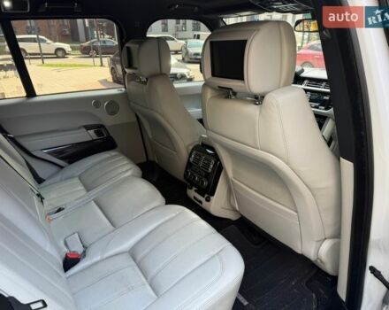 Белый Ленд Ровер Рендж Ровер, объемом двигателя 3 л и пробегом 201 тыс. км за 24400 $, фото 28 на Automoto.ua