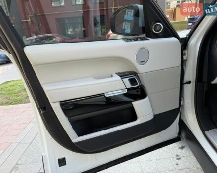 Белый Ленд Ровер Рендж Ровер, объемом двигателя 3 л и пробегом 201 тыс. км за 24400 $, фото 20 на Automoto.ua
