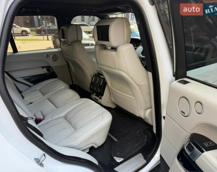 Белый Ленд Ровер Рендж Ровер, объемом двигателя 3 л и пробегом 201 тыс. км за 24400 $, фото 29 на Automoto.ua