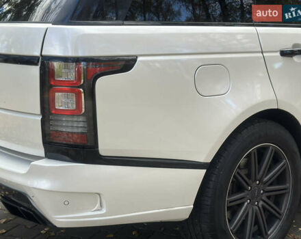 Белый Ленд Ровер Рендж Ровер, объемом двигателя 3 л и пробегом 200 тыс. км за 30500 $, фото 14 на Automoto.ua