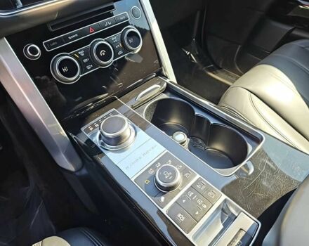 Білий Ленд Ровер Рендж Ровер, об'ємом двигуна 5 л та пробігом 86 тис. км за 18000 $, фото 11 на Automoto.ua