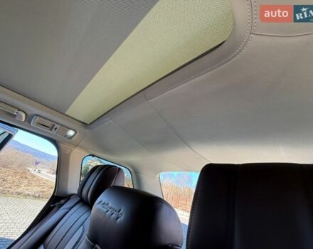 Білий Ленд Ровер Рендж Ровер, об'ємом двигуна 4.4 л та пробігом 278 тис. км за 32999 $, фото 62 на Automoto.ua