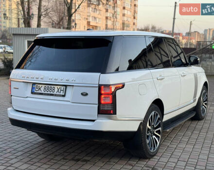 Белый Ленд Ровер Рендж Ровер, объемом двигателя 5 л и пробегом 142 тыс. км за 33000 $, фото 32 на Automoto.ua
