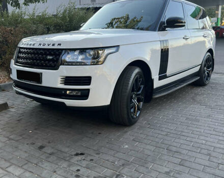 Белый Ленд Ровер Рендж Ровер, объемом двигателя 2.99 л и пробегом 195 тыс. км за 31200 $, фото 1 на Automoto.ua