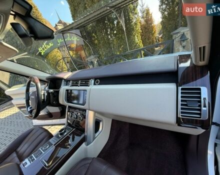 Білий Ленд Ровер Рендж Ровер, об'ємом двигуна 4.4 л та пробігом 278 тис. км за 32999 $, фото 61 на Automoto.ua