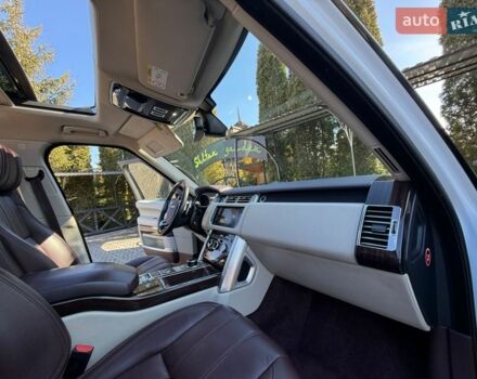 Білий Ленд Ровер Рендж Ровер, об'ємом двигуна 4.4 л та пробігом 278 тис. км за 32999 $, фото 91 на Automoto.ua