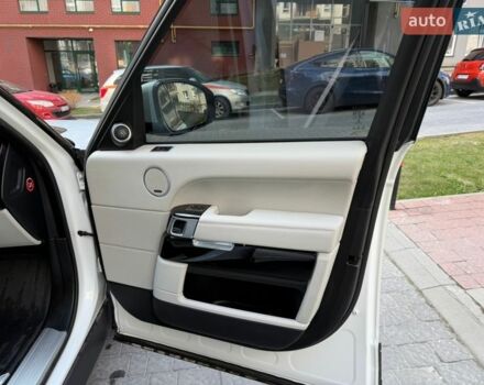 Белый Ленд Ровер Рендж Ровер, объемом двигателя 3 л и пробегом 201 тыс. км за 24400 $, фото 33 на Automoto.ua