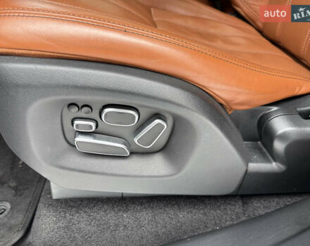 Білий Ленд Ровер Рендж Ровер, об'ємом двигуна 2.99 л та пробігом 155 тис. км за 30500 $, фото 39 на Automoto.ua