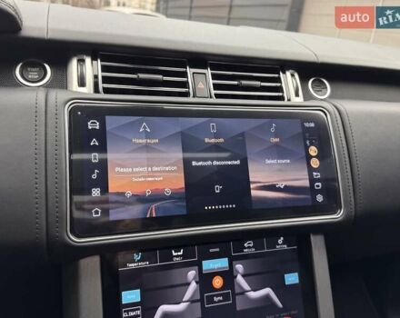 Білий Ленд Ровер Рендж Ровер, об'ємом двигуна 4.4 л та пробігом 141 тис. км за 44900 $, фото 22 на Automoto.ua