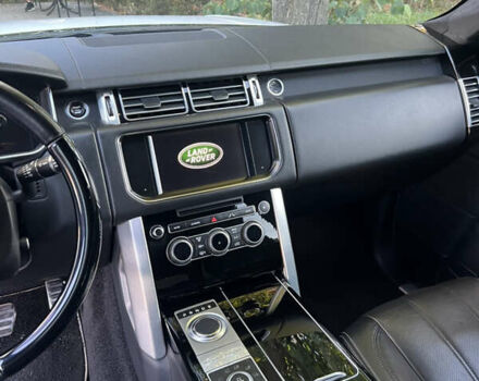 Белый Ленд Ровер Рендж Ровер, объемом двигателя 2.99 л и пробегом 195 тыс. км за 31200 $, фото 46 на Automoto.ua