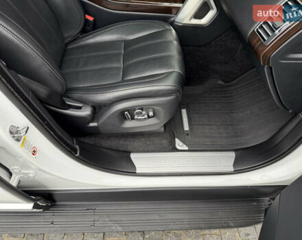 Білий Ленд Ровер Рендж Ровер, об'ємом двигуна 2.99 л та пробігом 165 тис. км за 34999 $, фото 89 на Automoto.ua