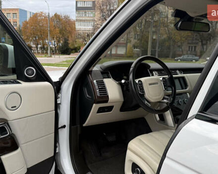 Білий Ленд Ровер Рендж Ровер, об'ємом двигуна 2.99 л та пробігом 219 тис. км за 32500 $, фото 13 на Automoto.ua