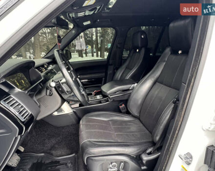 Білий Ленд Ровер Рендж Ровер, об'ємом двигуна 3 л та пробігом 199 тис. км за 35999 $, фото 63 на Automoto.ua