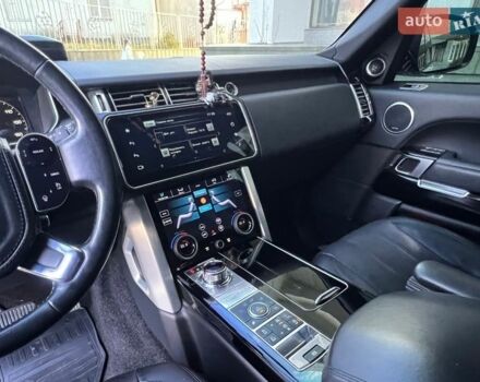 Білий Ленд Ровер Рендж Ровер, об'ємом двигуна 3 л та пробігом 199 тис. км за 35700 $, фото 44 на Automoto.ua